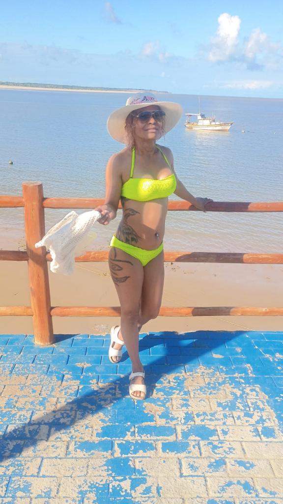670044525: Chica busca chico en Barcelona