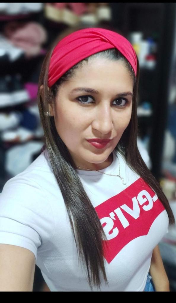 Chica busca chico en Cádiz: 