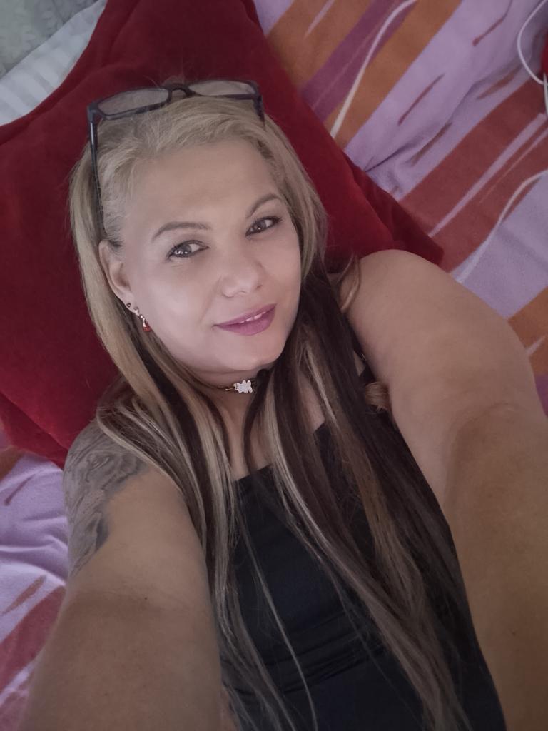 Chica busca chico en La Rioja: 
