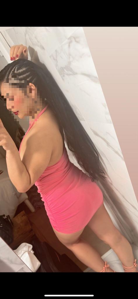 Chica busca chico en Barcelona: 