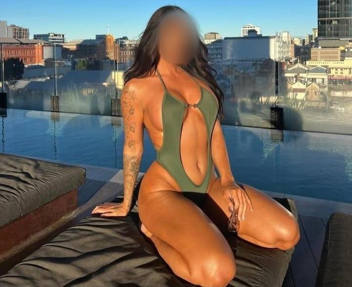 Chica busca chico en Tenerife: 