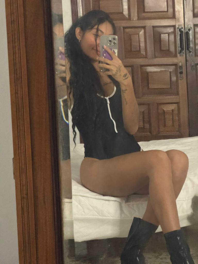 610195395: Chica busca chico en Cádiz