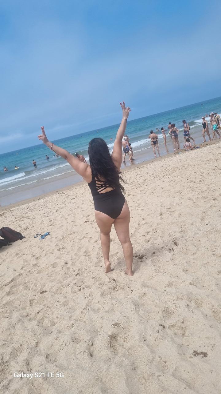 604297569: Chica busca chico en Sevilla