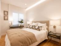 642332382: Chica busca chico en León