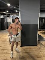 687204420: Chico busca chica en Barcelona