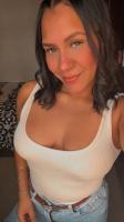 610673030: Chica busca chico en Almería