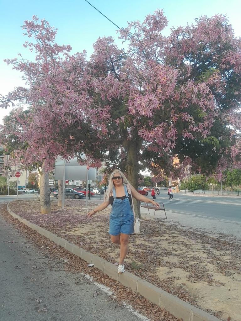 Chica busca chico en Murcia: 