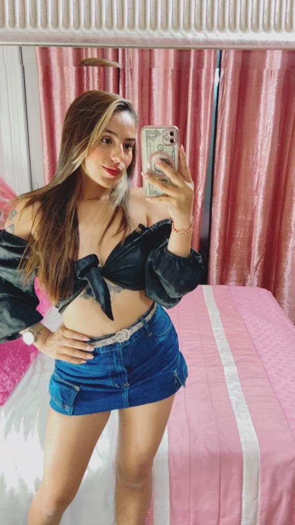 627006728: Chica busca chico en Ibiza