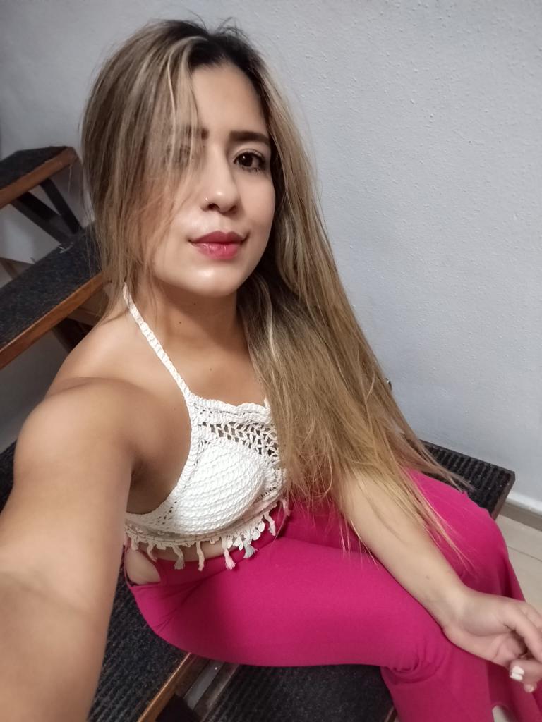 Chica busca chico en Murcia: Chica busca chico