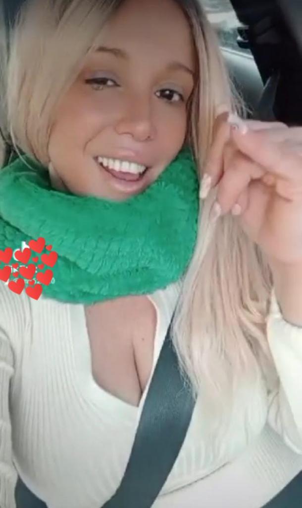 641556510: Chica busca chico en Barcelona