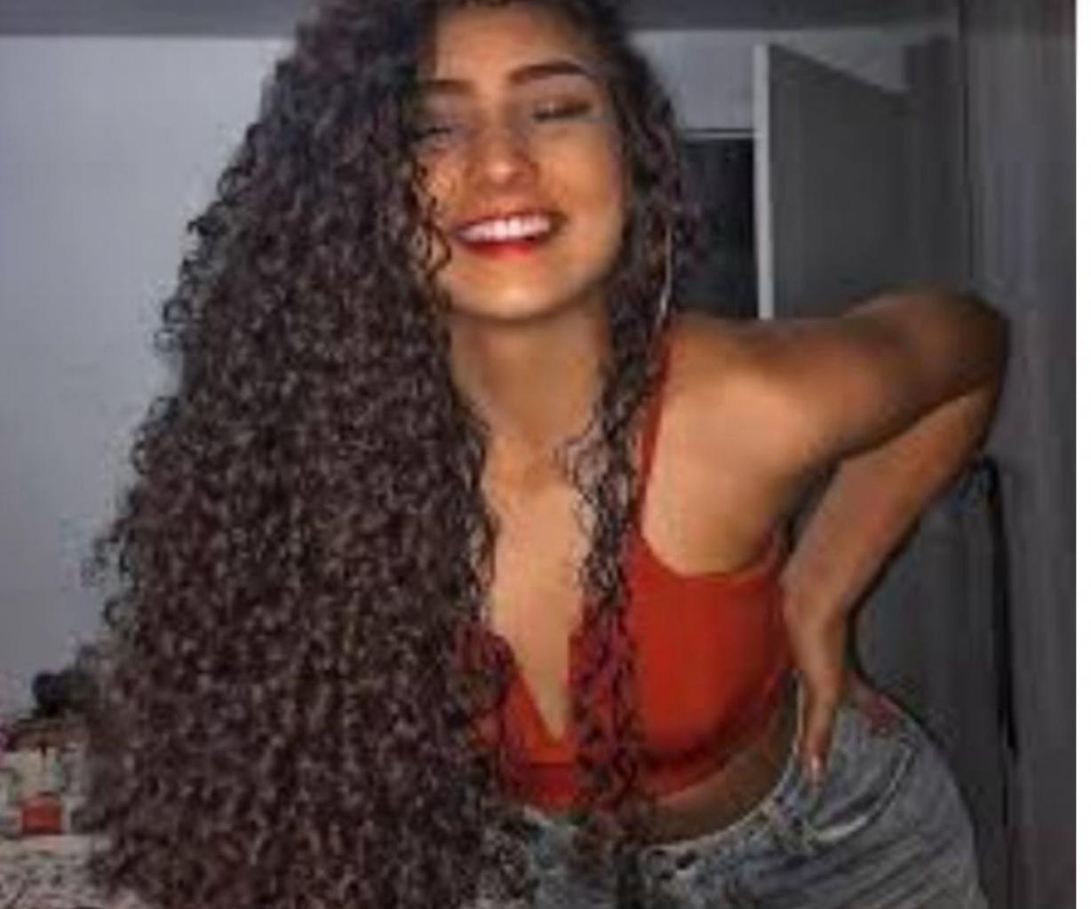 Chica busca chico en La Coruña: 