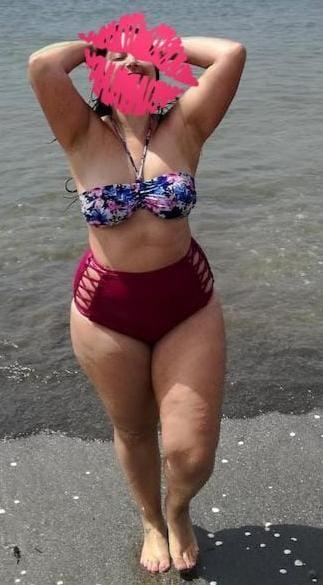 Chica busca chico en Granada: 