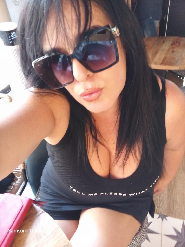 626946499: Chica busca chico en Jaén