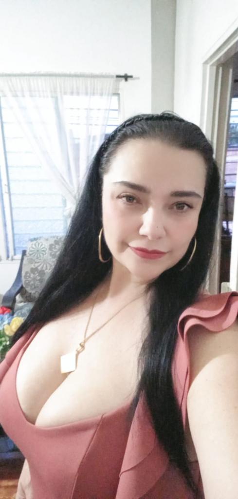 Chica busca chico en Murcia: 