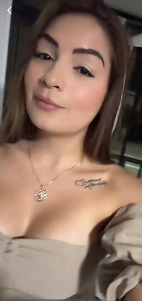 Chica busca chico en Cádiz: 