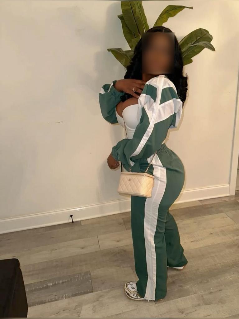 Chica busca chico en Granada: 