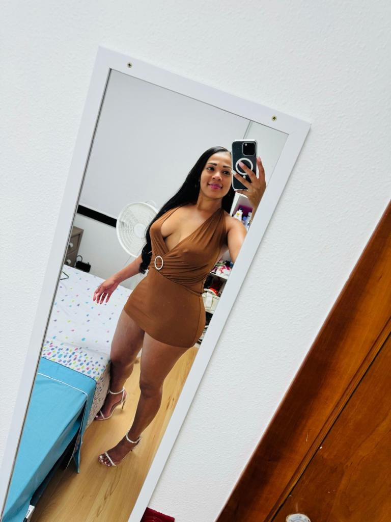 675186755: Chica busca chico en Valencia