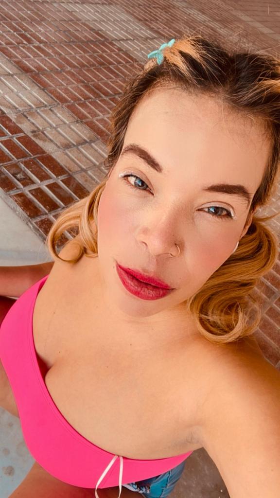 Chica busca chico en Alicante: 