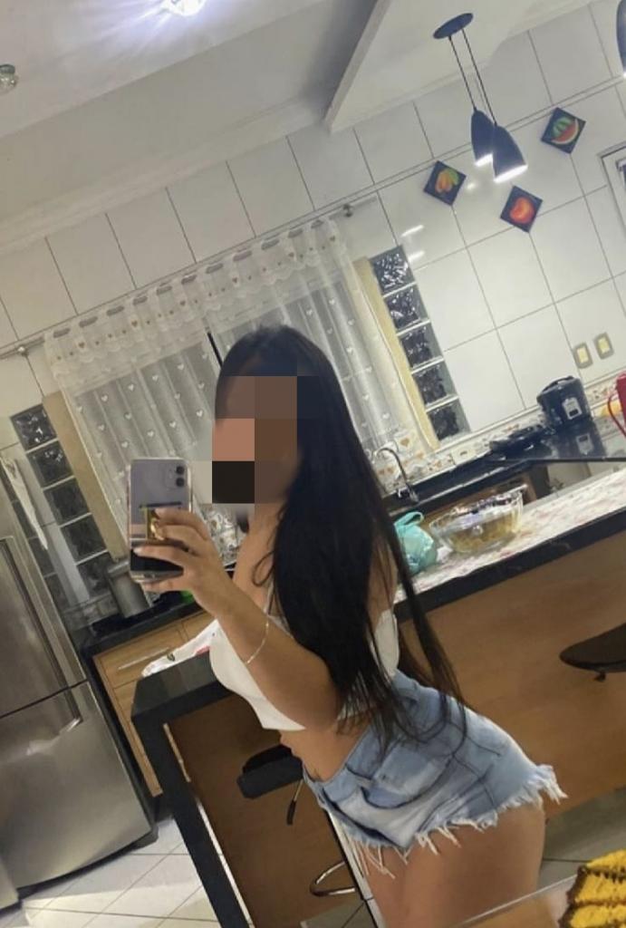 Chica busca chico en Cádiz: 