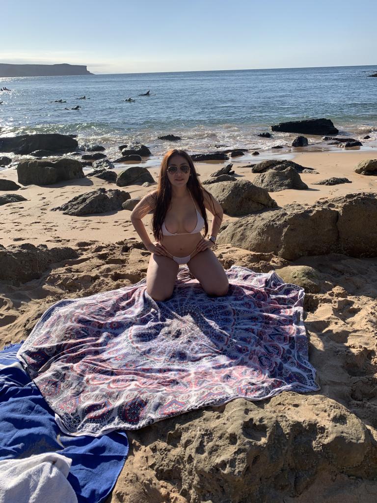 642267070: Chica busca chico en Valladolid