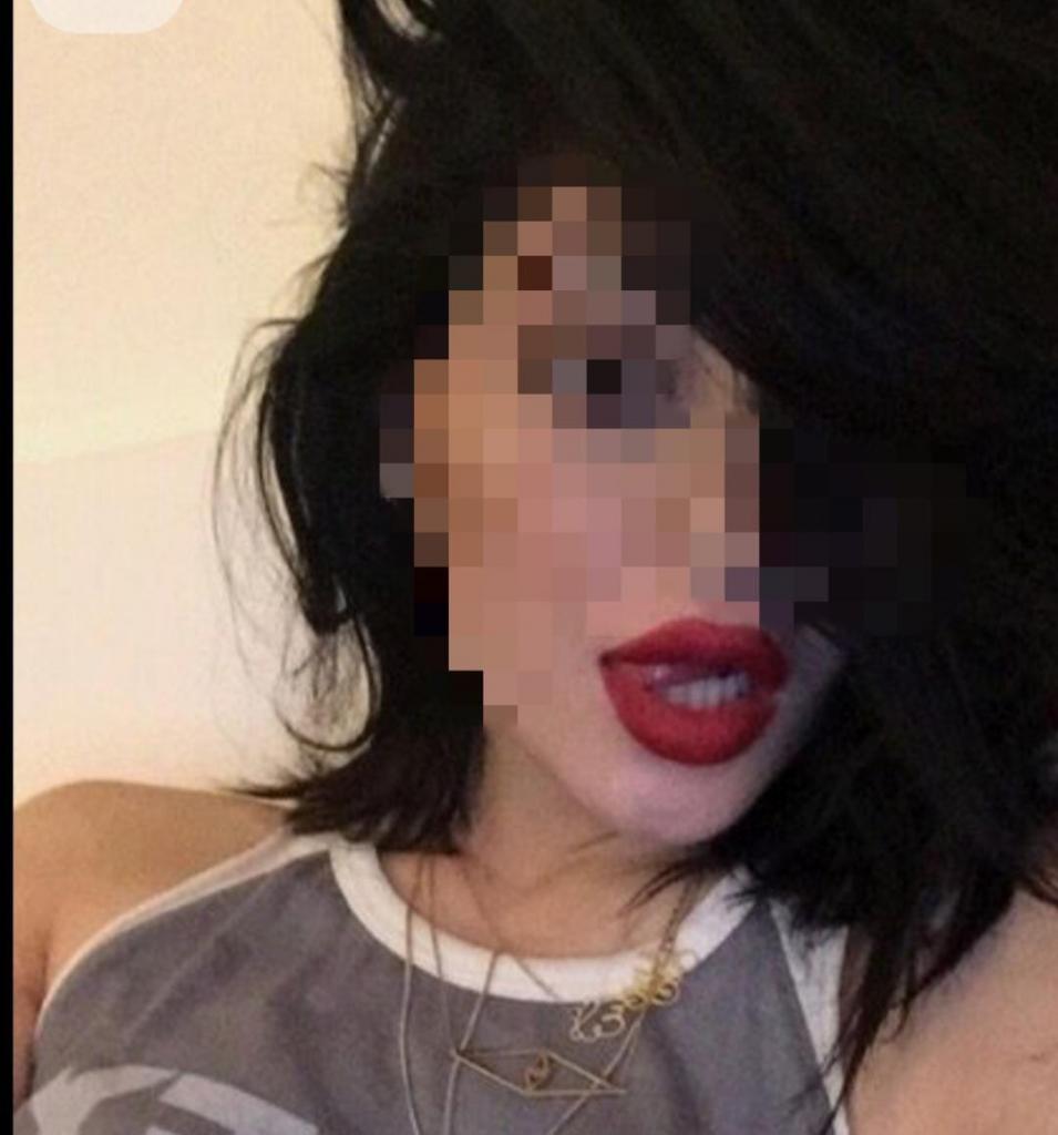 Chica busca chico en Barcelona: 