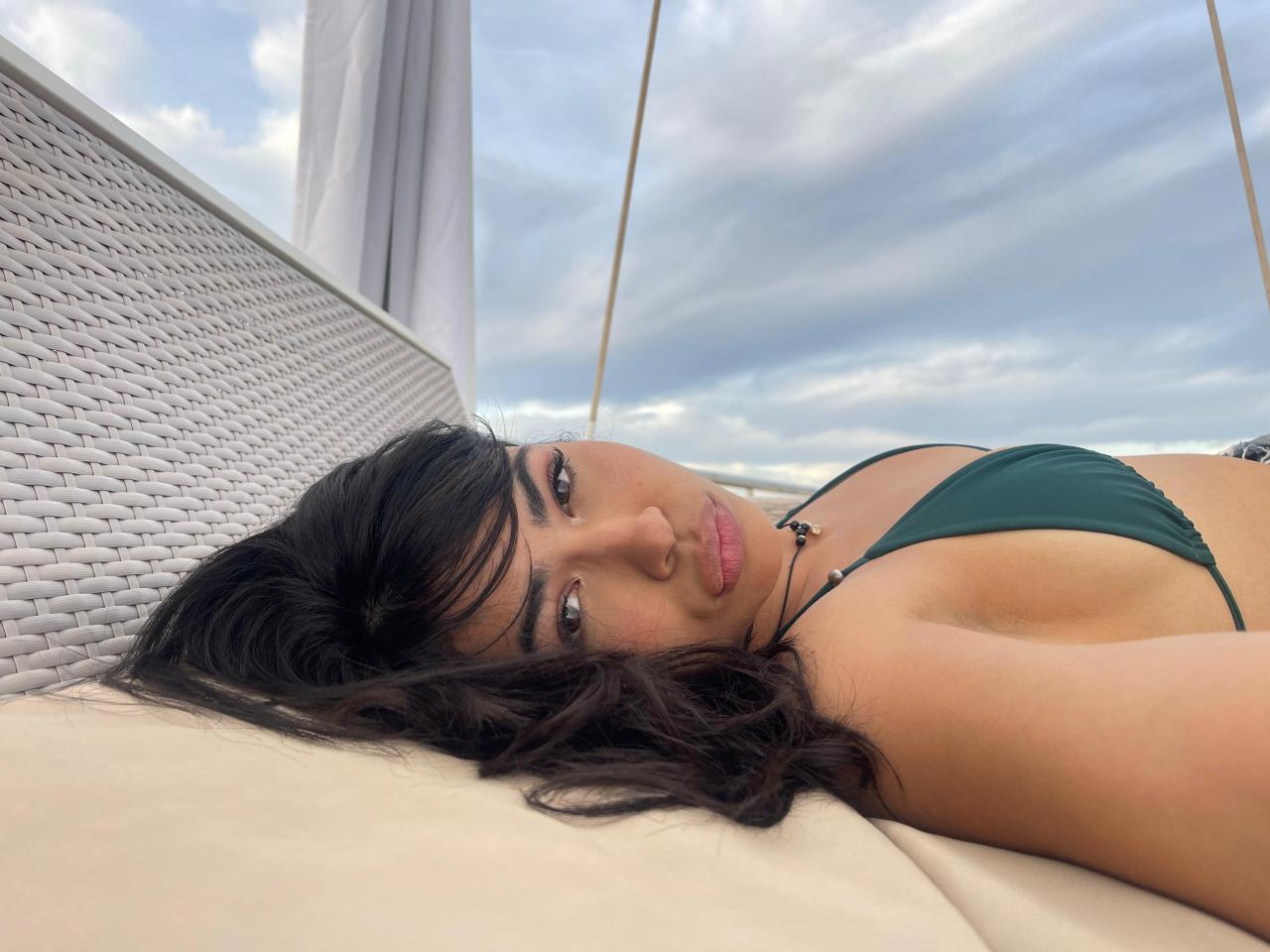 Chica busca chico en Ibiza: 