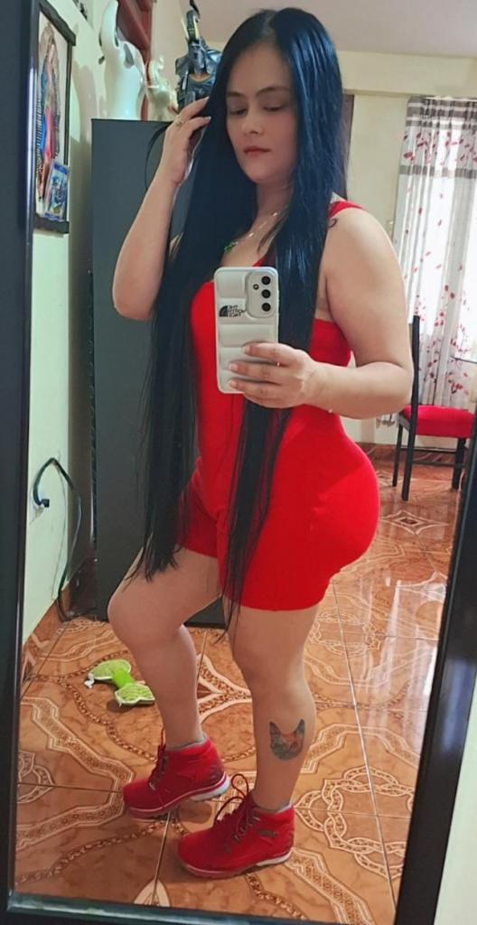 Chica busca chico en Cádiz: 