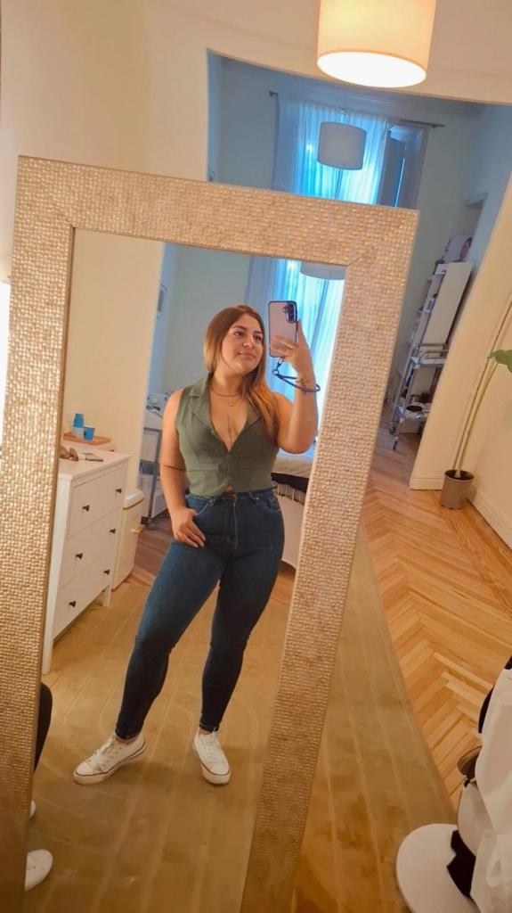 Chica busca chico en Granada: 