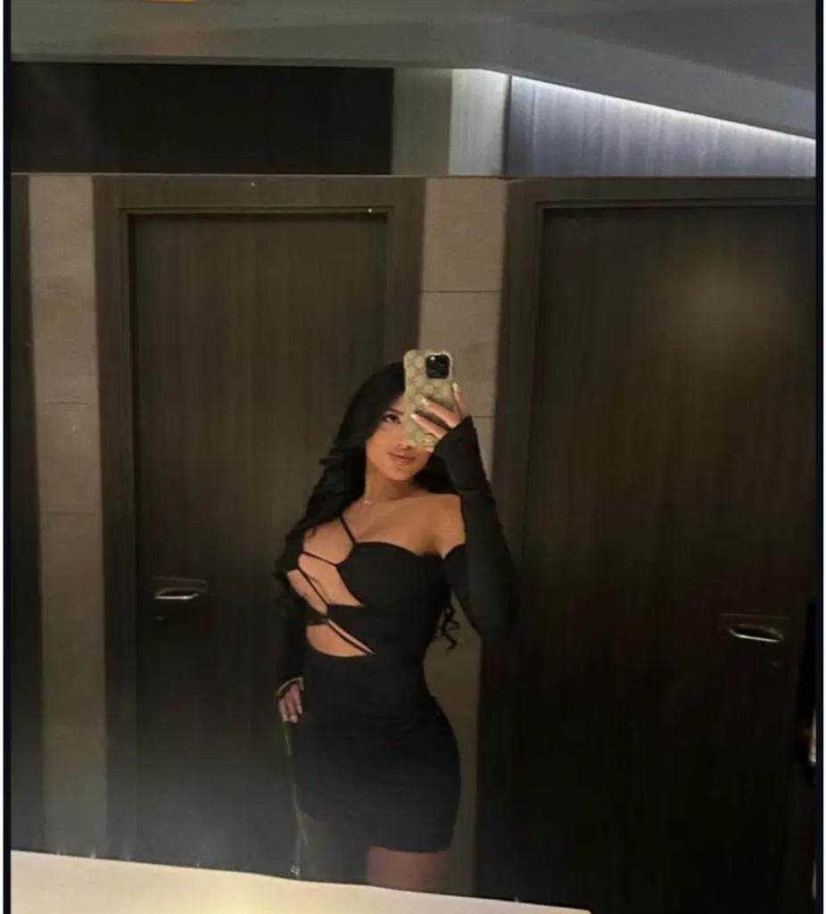 Chica busca chico en Granada: 