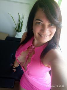 652253468: Chica busca chico en Madrid
