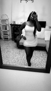 634113985: Chica busca chico en Barcelona