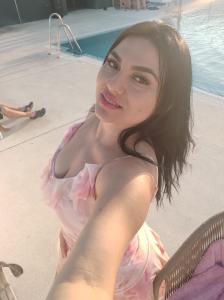 670663041: Chica busca chico en Málaga