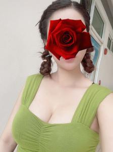 688140278: Chica busca chico en Barcelona