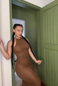 607067059: Chica busca chico en Madrid