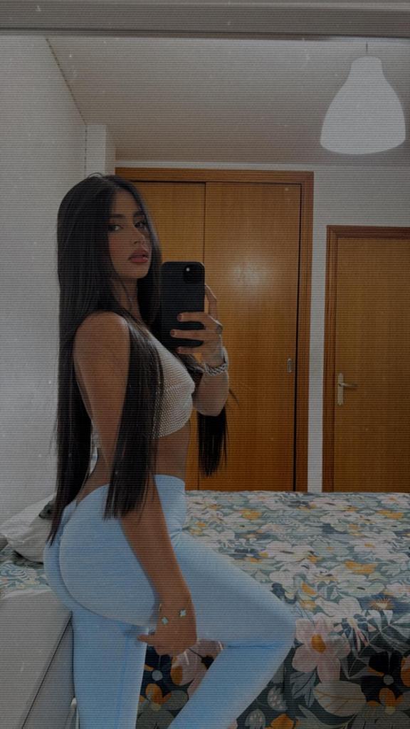 Chica busca chico en Mallorca: 