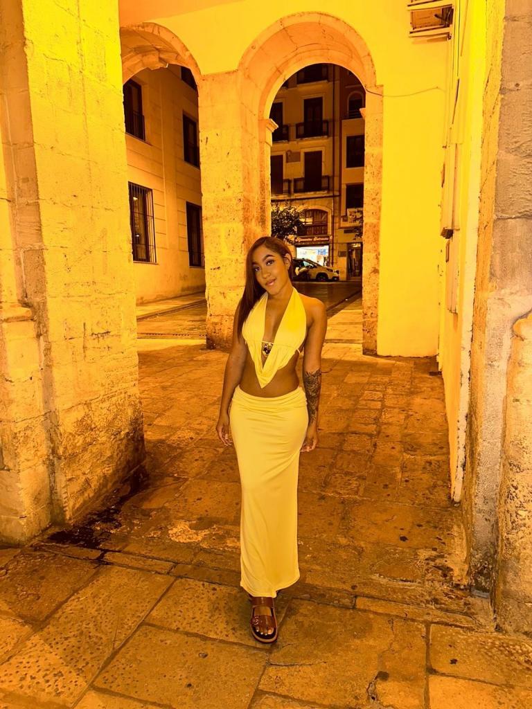 Chica busca chico en Alicante: 