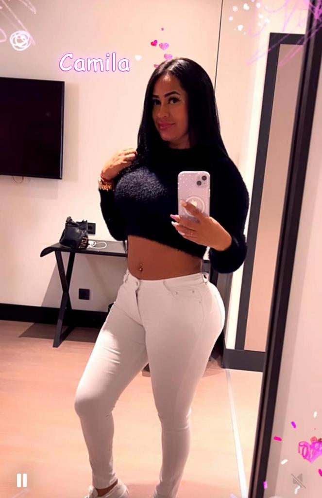 Chica busca chico en Huelva: 
