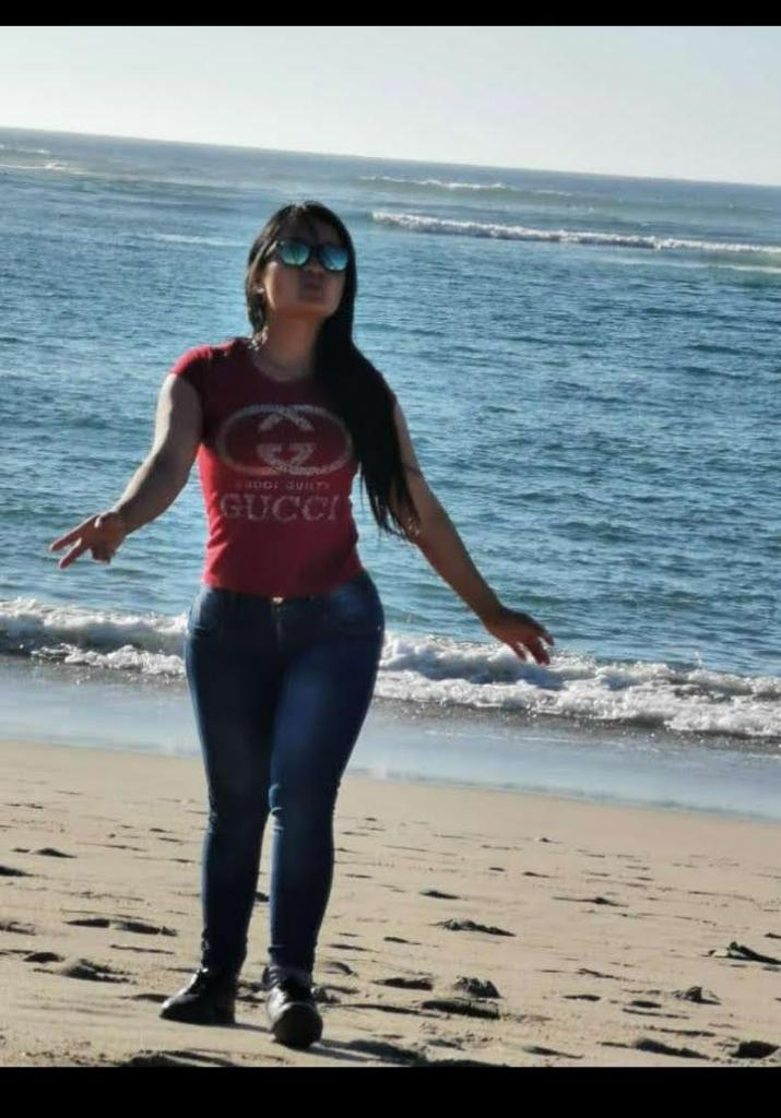 624014484: Chica busca chico en Valencia
