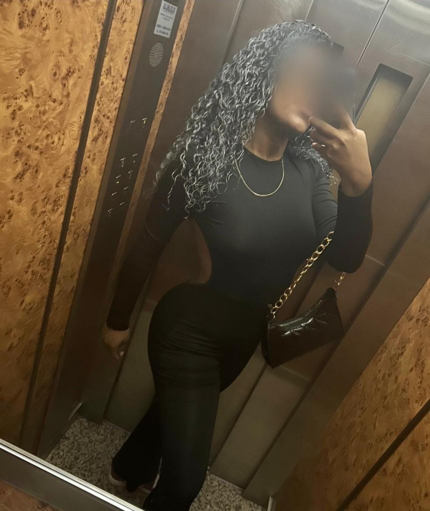 Chica busca chico en Cantabria: 