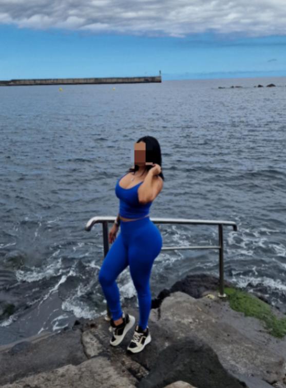 Chica busca chico en Tenerife: 