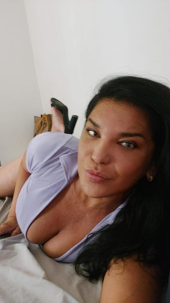 Chica busca chico en Castellón: 