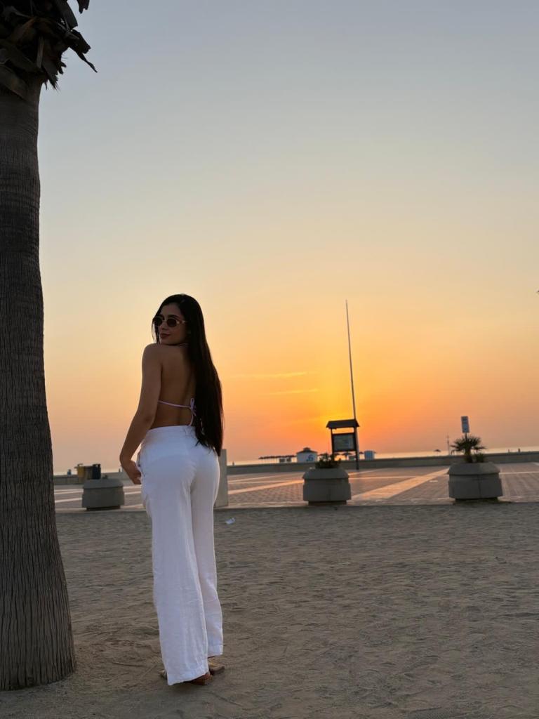 Chica busca chico en Cádiz: 