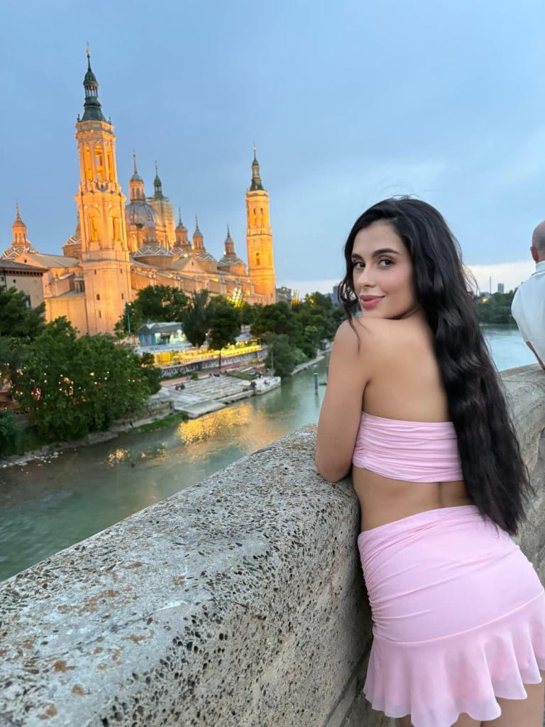 Chica busca chico en Málaga: Chica busca chico