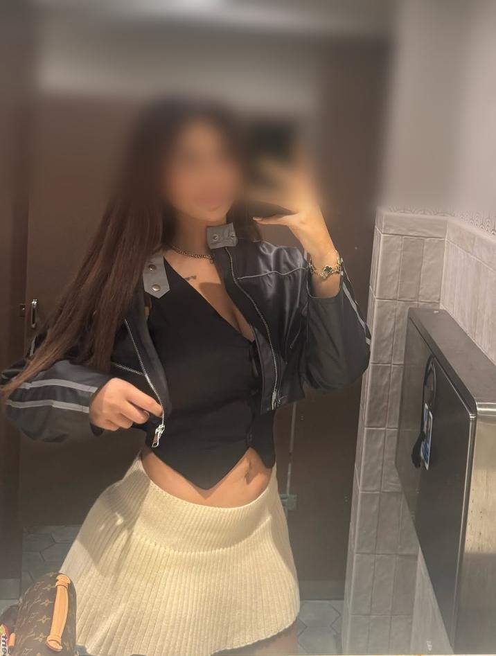Chica busca chico en Barcelona: 