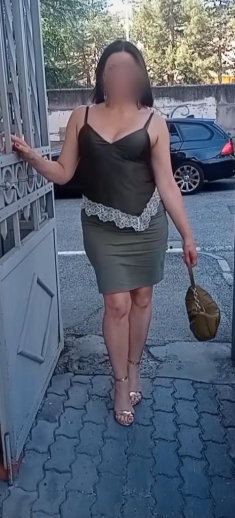 Chica busca chico en Sevilla: 