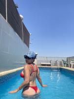 607038602: Chica busca chico en Madrid