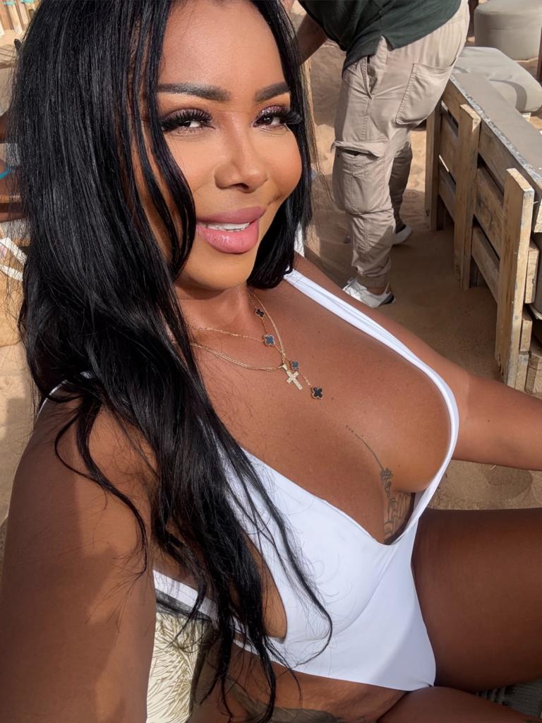 Chica busca chico en Tenerife: 