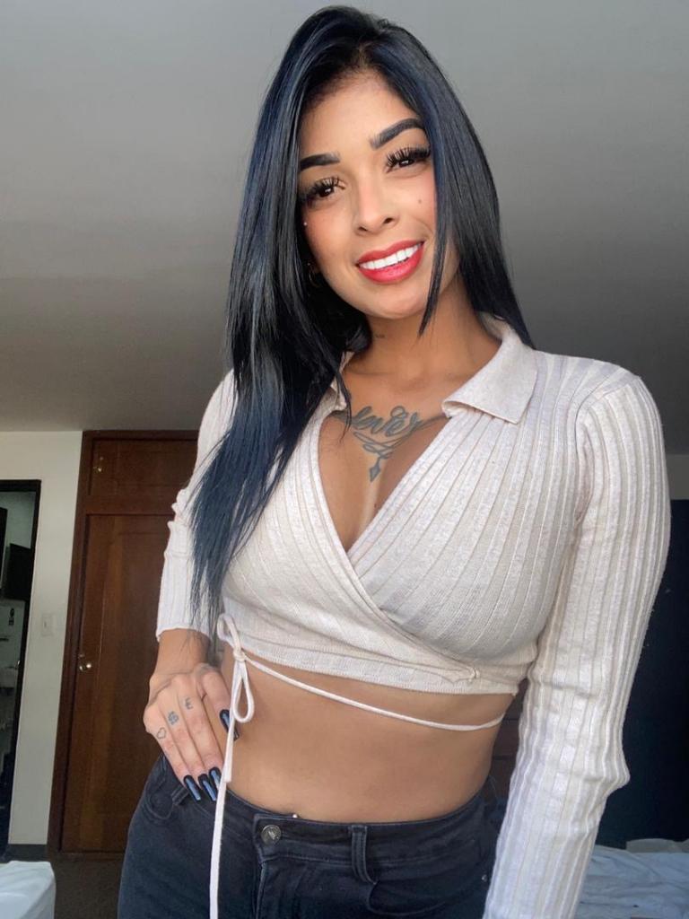 Chica busca chico en Granada: 