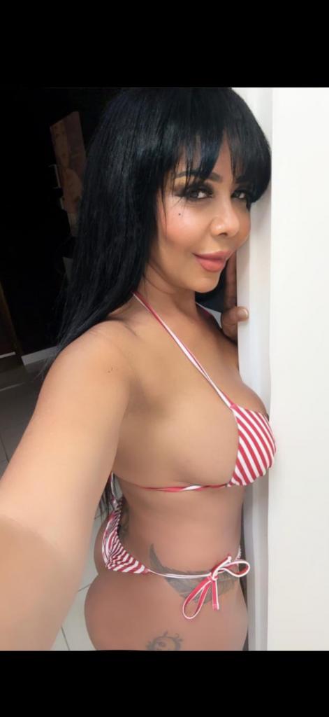 Chica busca chico en Tenerife: 
