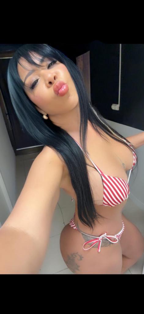 Chica busca chico en Tenerife: 